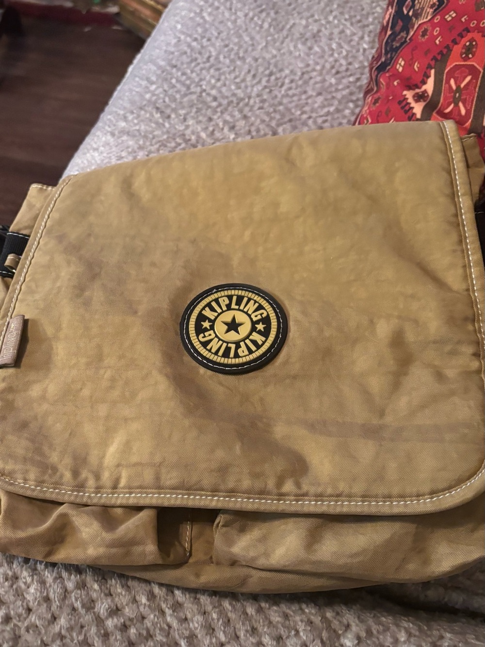 Kipling Tan Khaki Nylon Messenger Crossbody Bag Multi Pocket Travel Organizer